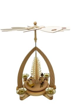 15601 - Richard Glaesser Pyramid - Children enjoy\g Winter sports - 10\H x 6.5\W x 9\D